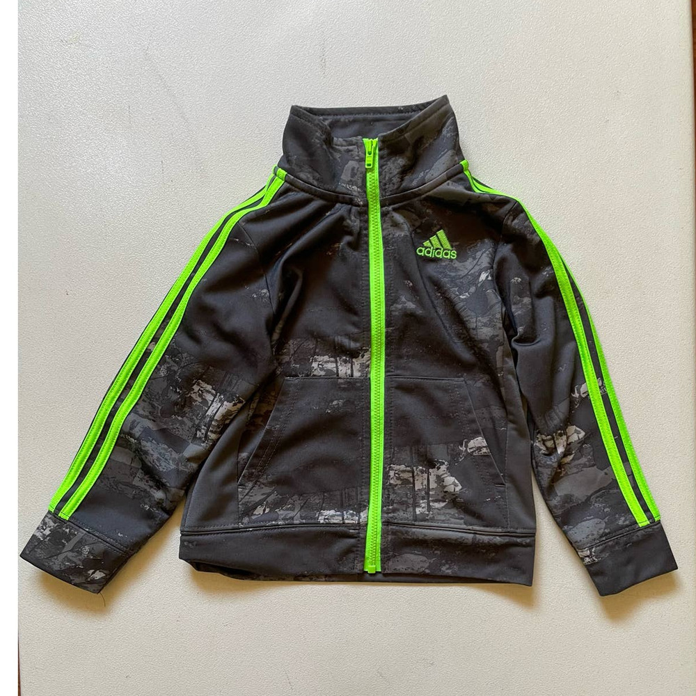 Adidas Army Green Camo Print Track Jacket with Bright Green Trim • Size 24M 🗣